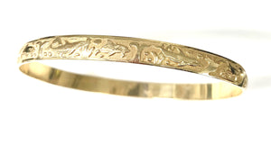 14 Karat Yellow Gold Estate Dolphin Bangle Bracelet