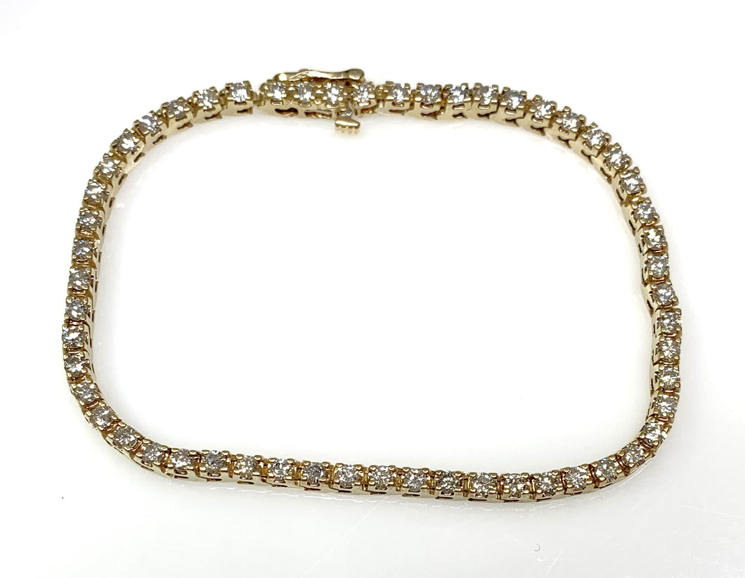 Estate 14 Karat Yellow Gold Diamond Tennis Bracelet