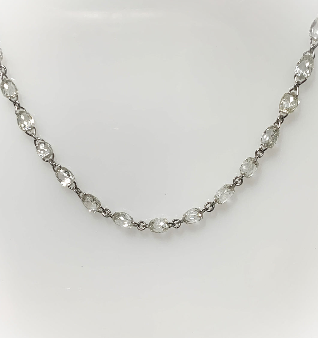 18 Karat White Gold Diamond Briolette Fashion Necklace