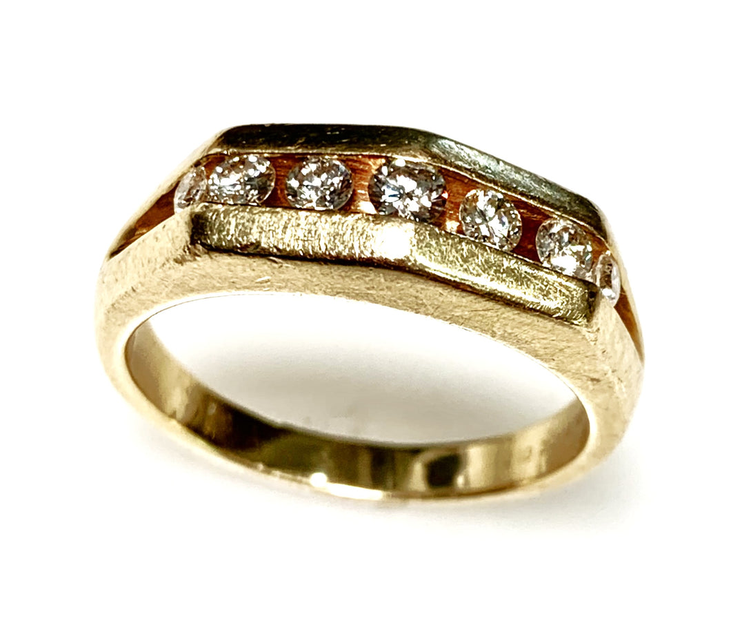 Estate 14 Karat Yellow Gold Diamond Wedding Band