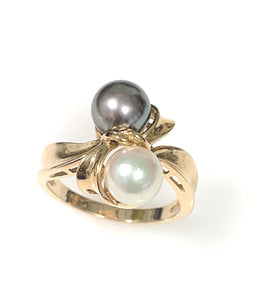 14 Karat Yellow Gold Estate Pearl Fashion Ring