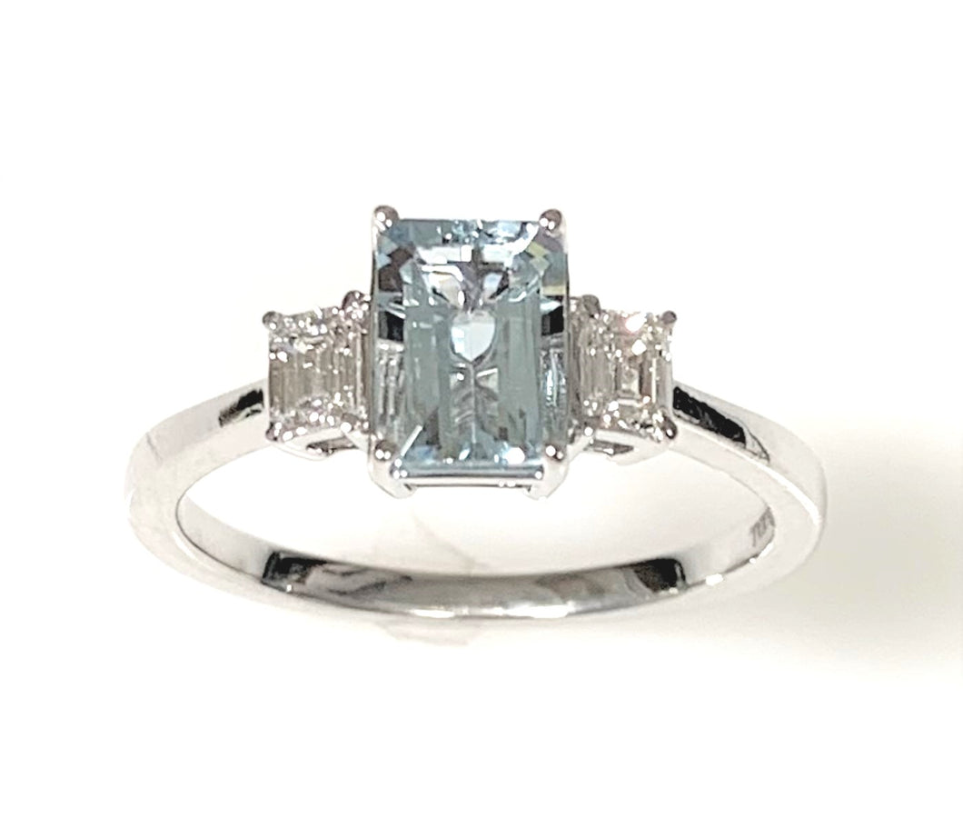 14 Karat White Gold Aquamarine and Diamond Fashion Ring