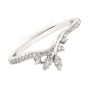 14 Karat White Gold "V" Style Crown Design Diamond Wedding Ring