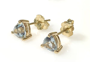14 Karat Yellow Gold Sky Blue Topaz Gesmtone Stud Earrings