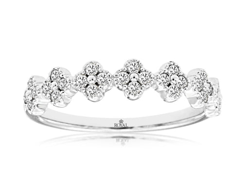 14 Karat White Gold Cluster Style Diamond Fashion Ring