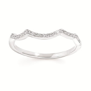 14 Karat White Gold Curved Scallop Design Diamond Wedding Ring