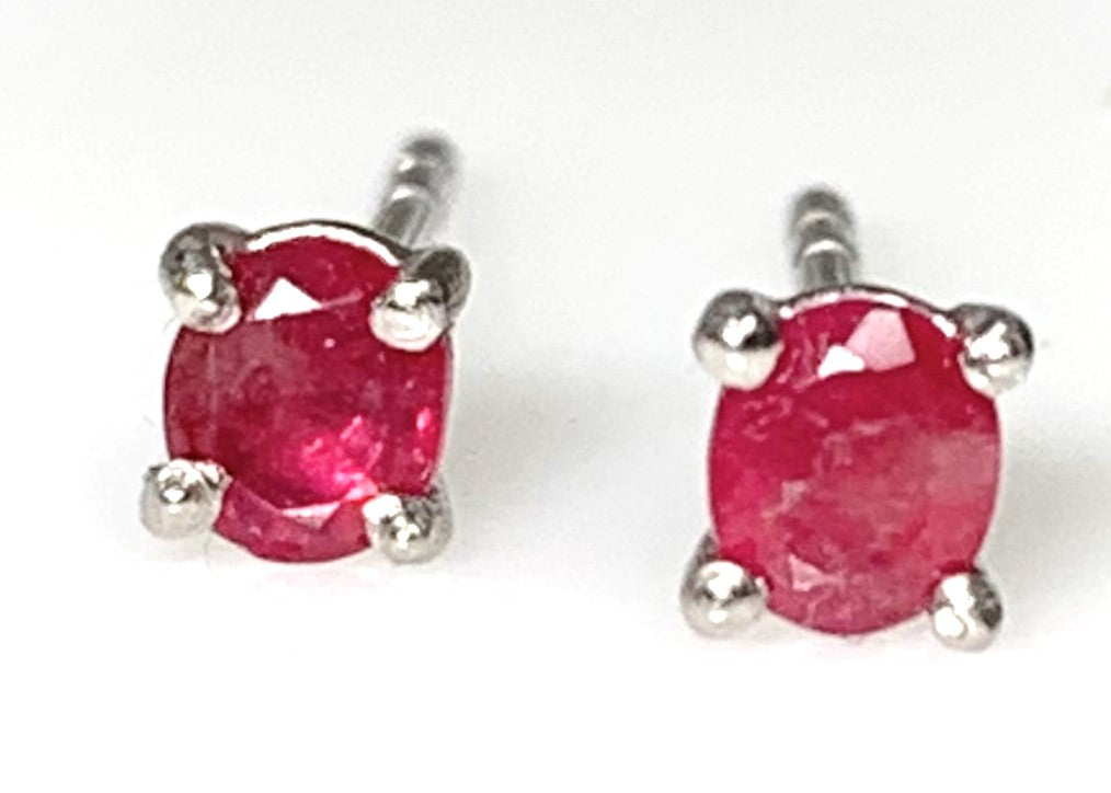 A Pair of Platunim Oval Red Beryl Stud Earrings