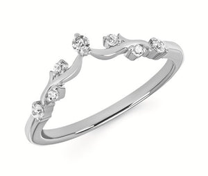 14 Karat White Gold Scalloped 'V' Design Diamond Fashion Ring